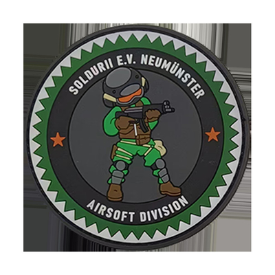 Προσαρμοσμένο σίδερο σε ετικέτα PVC Πακέτο Wholesale Brand Logo Badge Πακέτα PVC για ρούχα