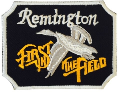 Σίδηρος πυροβόλων του Remington στο μπάλωμα κεντητικής για τα ενδύματα 9x6cm